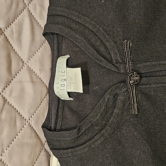 August Silk Logic Sweater - Picture 7 of 15